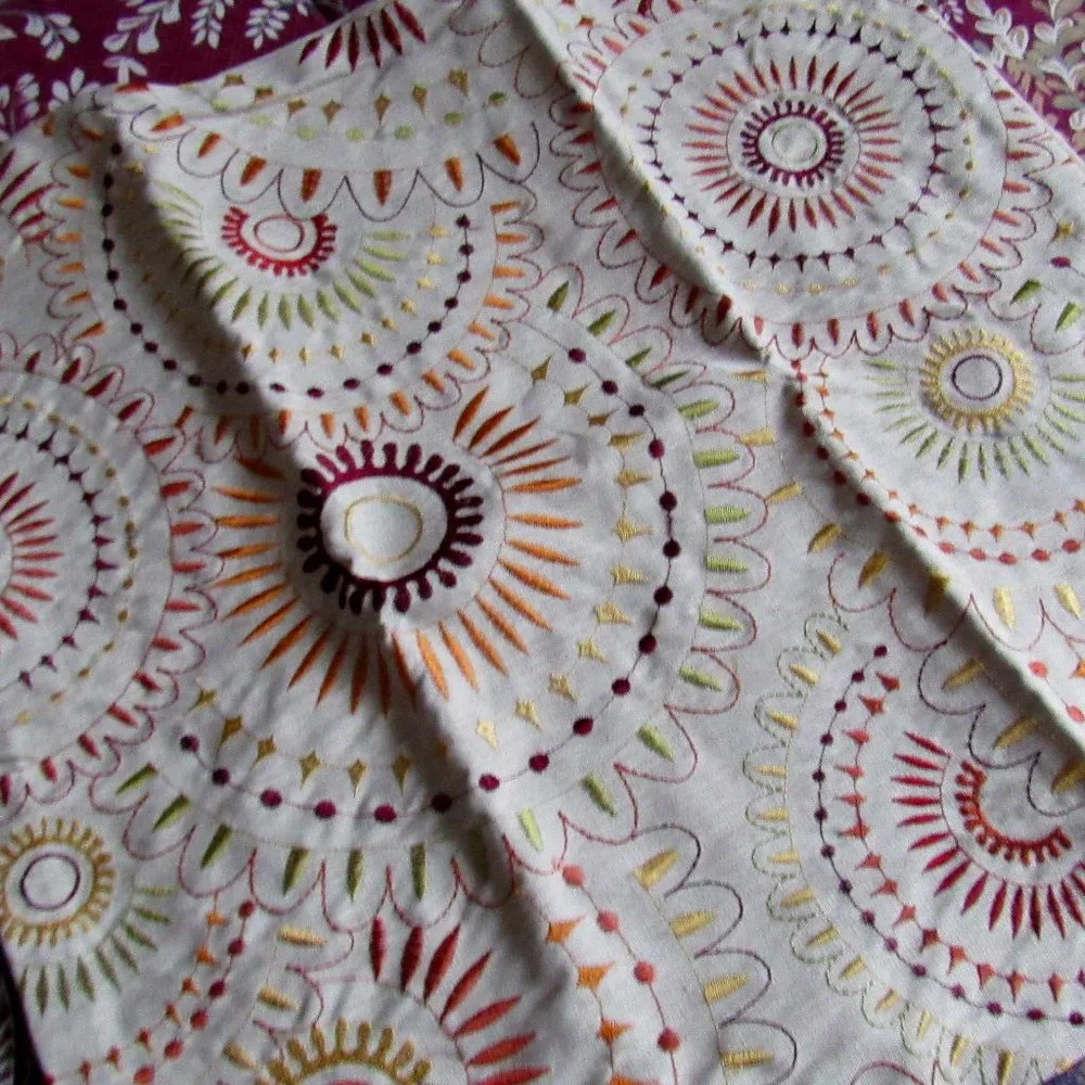 DECORATIVE EMBROIDERED PILLOW CASE 20